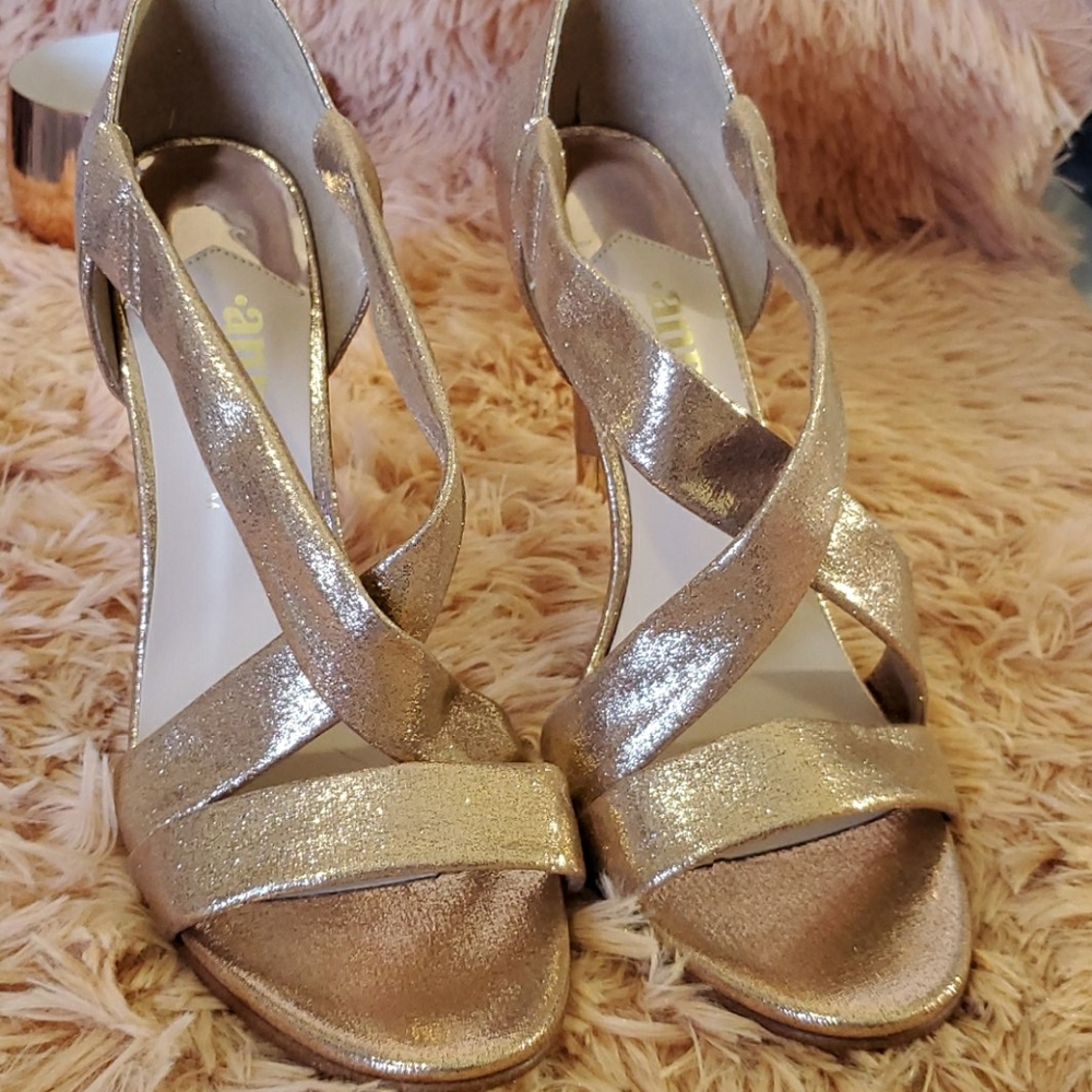 ANDREA sandals ..  Made in Mexico